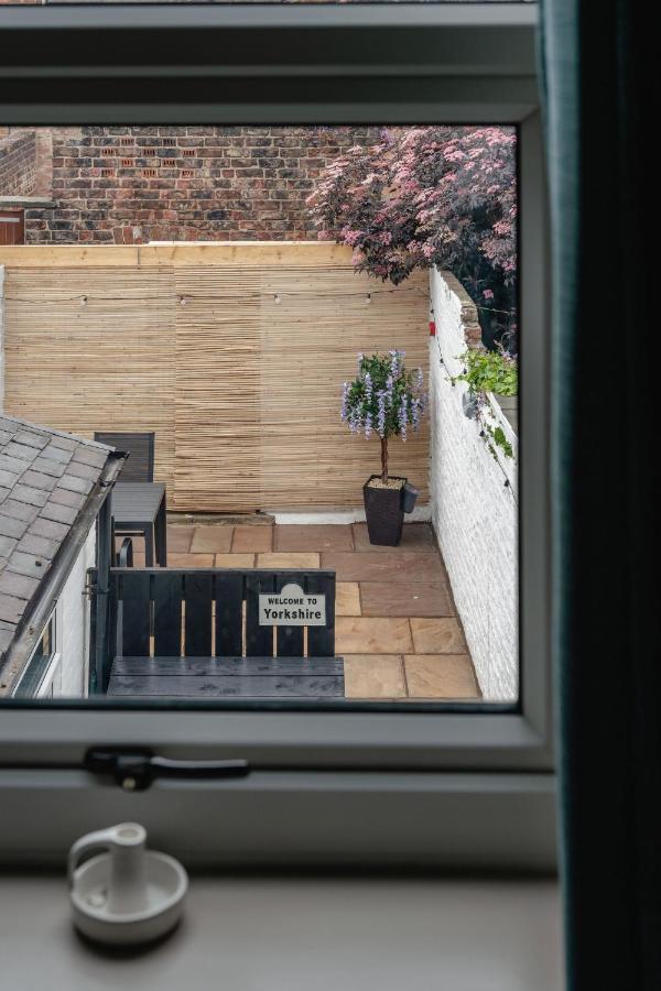 Casa vacanze Swan House - Free Parking - Ten Minute Walk To Train Station - Perfectly Located For City Centre & Racecourse
